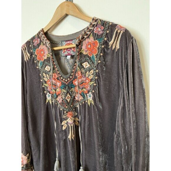 Johnny Was Gray Velvet Floral Embroidered Tunic Boho Mini Dress Size Large - Picture 2 of 8
